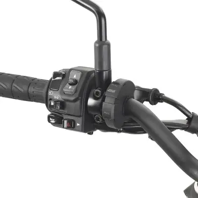 Presa Elettrica Da Manubrio Givi S120 - Prese Accendisigari e USB